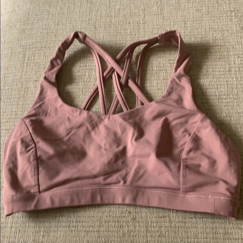 Lululemon free to be serene sports bra size 6